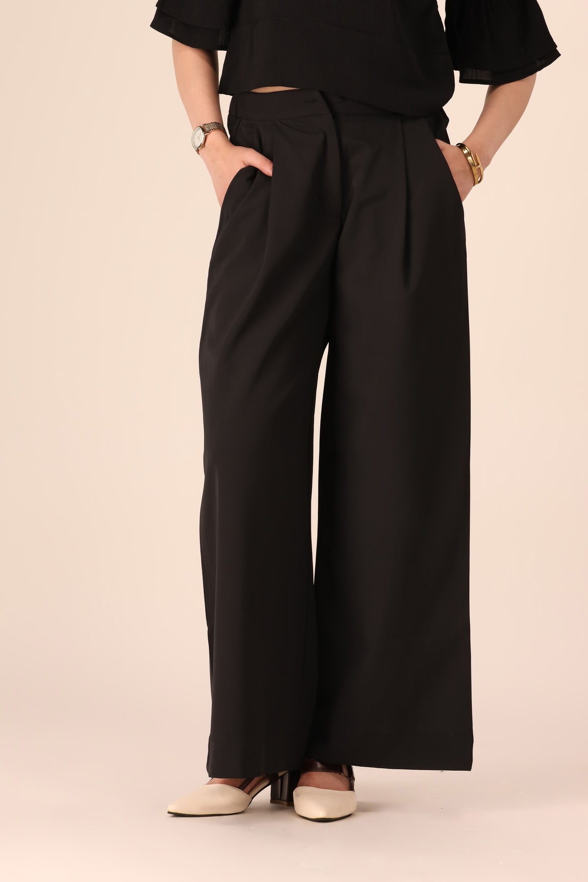 Single Pleated Trousers